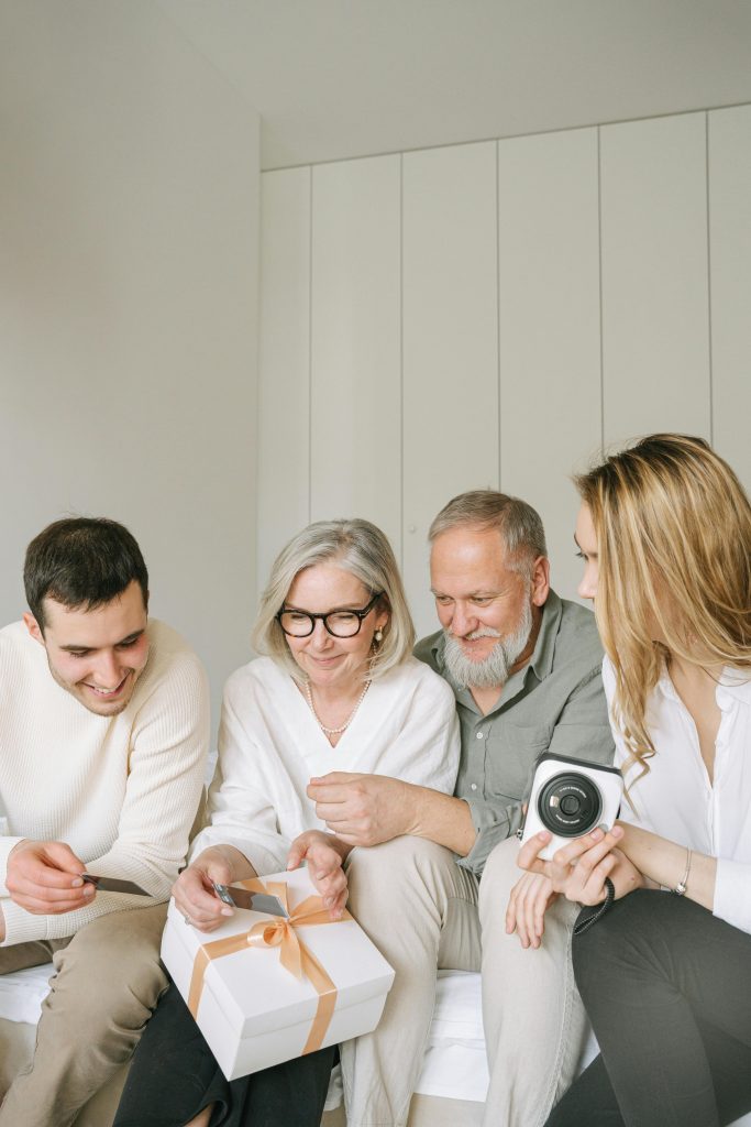 Holiday Gift Ideas for Long-Distance Friends and Family